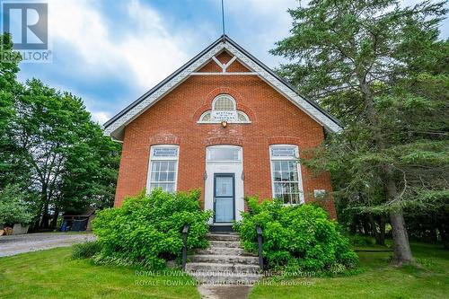 275 Valentia Road, Kawartha Lakes (Little Britain), ON - Outdoor