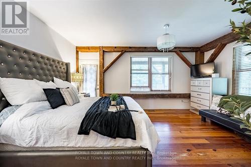 275 Valentia Road, Kawartha Lakes (Little Britain), ON - Indoor Photo Showing Bedroom