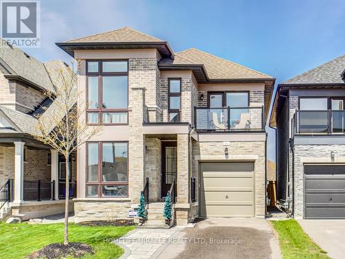 44 Festival Court S, East Gwillimbury, ON - Outdoor With Facade