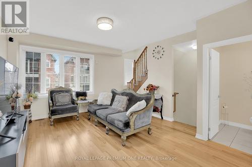 46 Kayak Heights N, Brampton, ON - Indoor Photo Showing Living Room