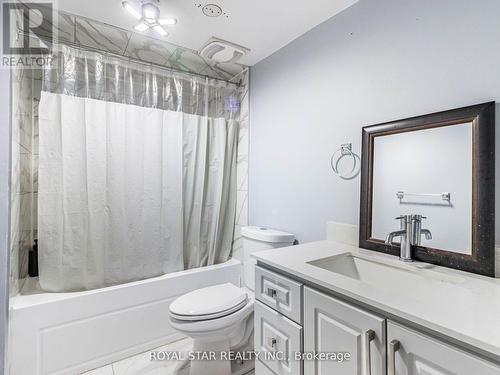 5712 Old School Road, Caledon, ON - Indoor Photo Showing Bathroom