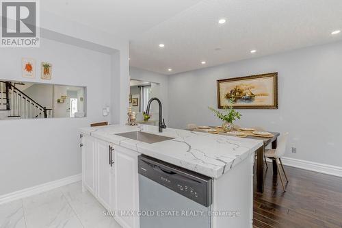 1201 Mowat Lane, Milton (Dempsey), ON - Indoor Photo Showing Kitchen