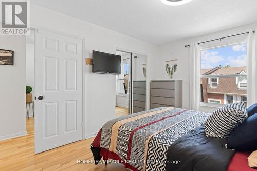 96 - 333 Meadows Boulevard, Mississauga, ON - Indoor Photo Showing Bedroom