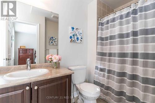 2420 Village Common, Oakville (Palermo West), ON - Indoor Photo Showing Bathroom