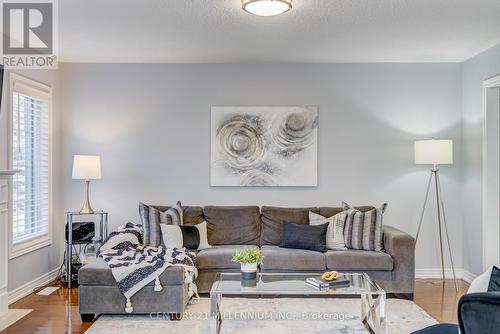 42 - 21 Muzzo Drive, Brampton (Sandringham-Wellington), ON - Indoor Photo Showing Living Room