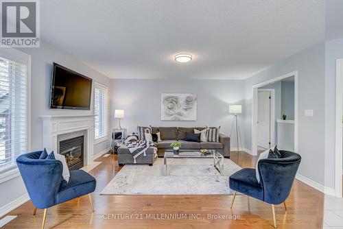 42 - 21 Muzzo Drive, Brampton (Sandringham-Wellington), ON - Indoor Photo Showing Living Room With Fireplace