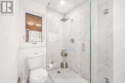 4316 Derry Road, Burlington, ON - Indoor Photo Showing Bathroom