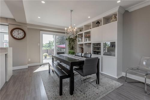 1336 Monmouth Drive, Burlington, ON - Indoor Photo Showing Dining Room