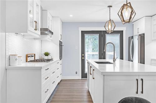 851 Garth Street, Hamilton, ON - Indoor Photo Showing Kitchen With Double Sink With Upgraded Kitchen