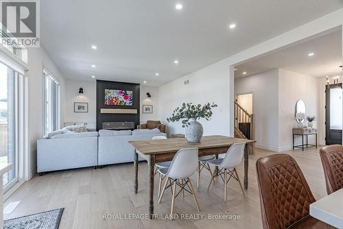 28 Hazelwood Pass N, Thames Centre (Dorchester), ON - Indoor Photo Showing Dining Room