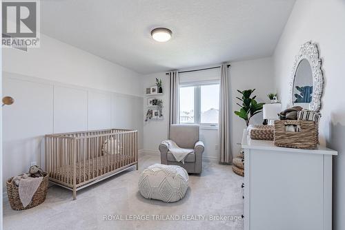 28 Hazelwood Pass N, Thames Centre (Dorchester), ON - Indoor Photo Showing Bedroom