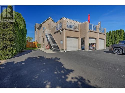 1049 Churchill Avenue Unit# 102, Penticton, BC - Outdoor