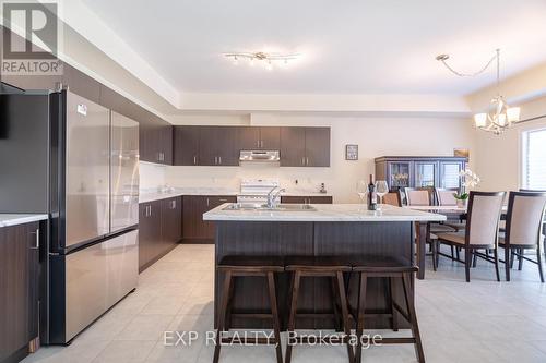 4486 Saw Mill Drive, Niagara Falls, ON - Indoor Photo Showing Kitchen With Double Sink