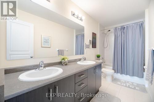 4486 Saw Mill Drive, Niagara Falls, ON - Indoor Photo Showing Bathroom