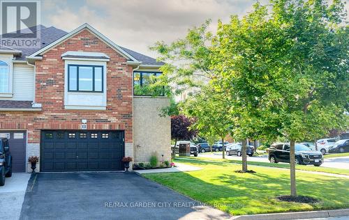 111 Magnolia Crescent, Grimsby, ON - Outdoor