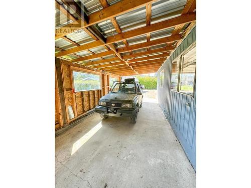 4755 Baillie Grohman Avenue, Canal Flats, BC -  Photo Showing Garage