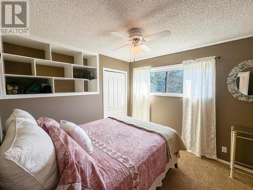 4755 Baillie Grohman Avenue, Canal Flats, BC - Indoor Photo Showing Bedroom