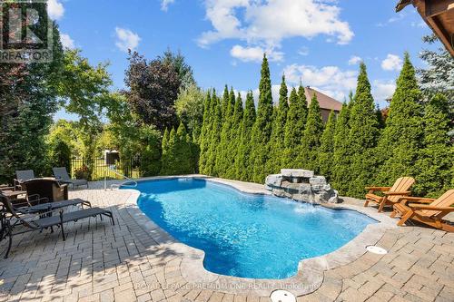 116 Pinemeadow Drive, Vaughan, ON - Outdoor With In Ground Pool With Backyard