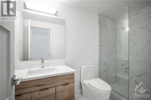 156 Country Meadow Drive, Ottawa, ON - Indoor Photo Showing Bathroom