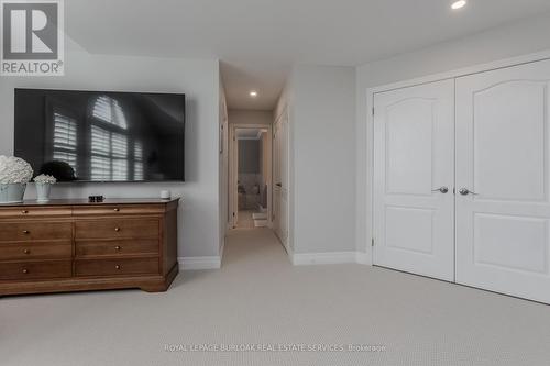 2440 Auckland Drive, Burlington, ON - Indoor