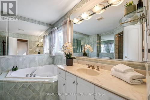 3797 Barley Trail, Mississauga (Churchill Meadows), ON - Indoor Photo Showing Bathroom