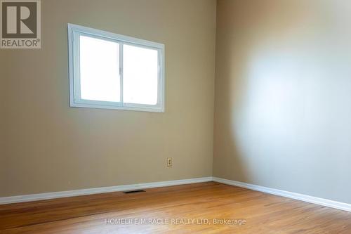 18 Greystone Crescent, Halton Hills, ON - Indoor Photo Showing Other Room