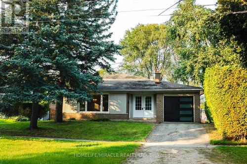 18 Greystone Crescent, Halton Hills, ON - Outdoor With Facade