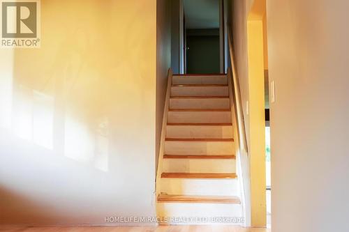 18 Greystone Crescent, Halton Hills, ON - Indoor Photo Showing Other Room