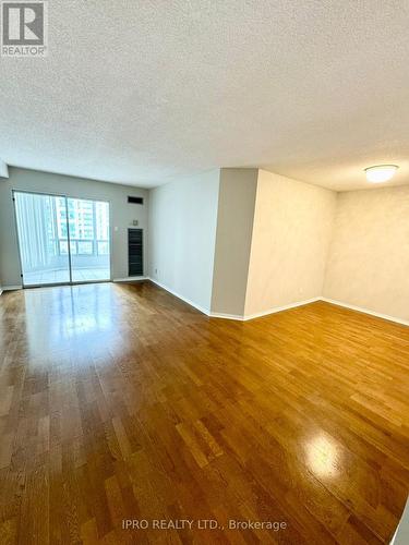 610 - 115 Hillcrest Avenue, Mississauga, ON - Indoor Photo Showing Other Room