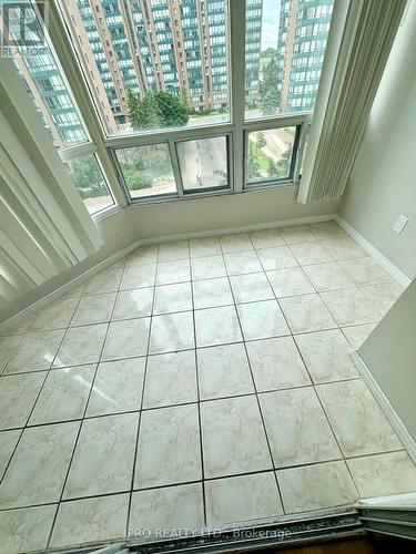 610 - 115 Hillcrest Avenue, Mississauga, ON - Indoor Photo Showing Other Room