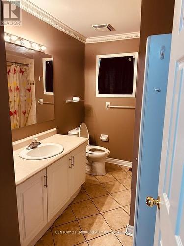 42 Heathwood Drive, Brampton, ON - Indoor Photo Showing Bathroom