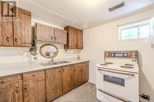 1375 Hallmark, Windsor, ON - Indoor Photo Showing Kitchen With Double Sink