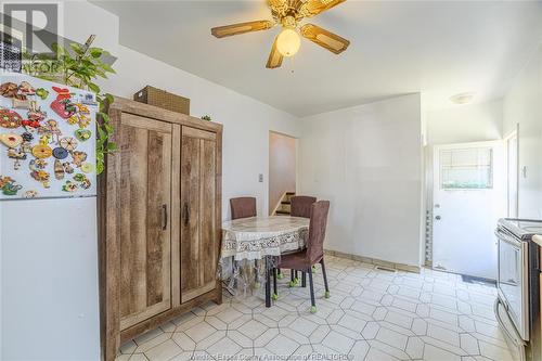 1375 Hallmark, Windsor, ON - Indoor Photo Showing Dining Room