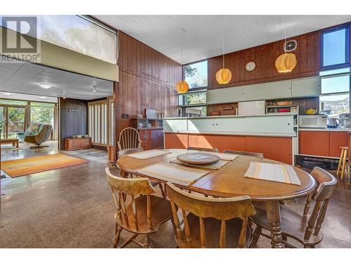 7413 Kirk Avenue, Summerland, BC - Indoor Photo Showing Dining Room