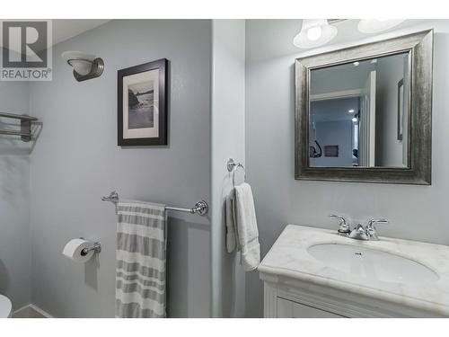 1530 Westerdale Drive, Kamloops, BC - Indoor Photo Showing Bathroom