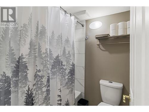 1530 Westerdale Drive, Kamloops, BC - Indoor Photo Showing Bathroom