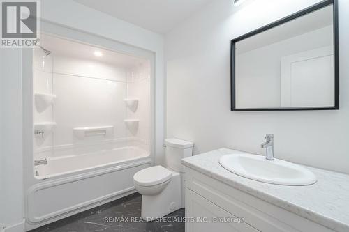 1050 Kincaid Street, North Perth (32 - Listowel), ON - Indoor Photo Showing Bathroom