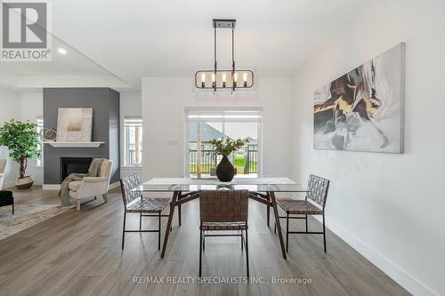 1050 Kincaid Street, North Perth (32 - Listowel), ON - Indoor Photo Showing Dining Room