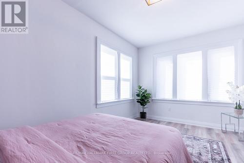 53 Queenston Street, St. Catharines, ON - Indoor Photo Showing Bedroom