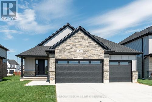 16 Kelly Drive, Zorra (Thamesford), ON - Outdoor With Facade