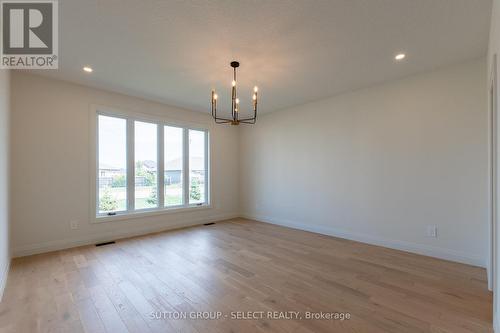 16 Kelly Drive, Zorra (Thamesford), ON - Indoor Photo Showing Other Room