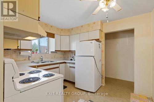 249 Cross Street, Deseronto, ON - Indoor Photo Showing Kitchen With Double Sink