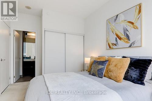 1109 - 62 Forest Manor Road, Toronto, ON - Indoor Photo Showing Bedroom