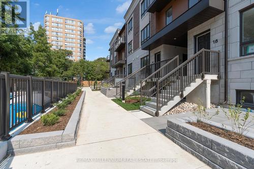 20 - 4045 Hickory Drive, Mississauga, ON - Outdoor With Balcony