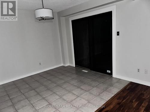 7155 Corrine Crescent, Mississauga, ON - Indoor Photo Showing Other Room