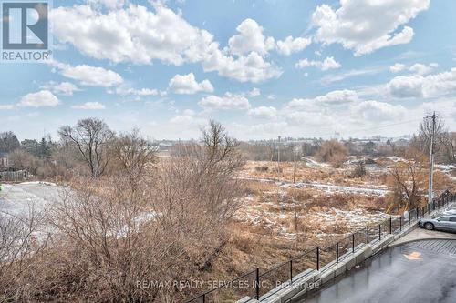 203 - 310 Broadway Avenue, Orangeville, ON - Outdoor With View