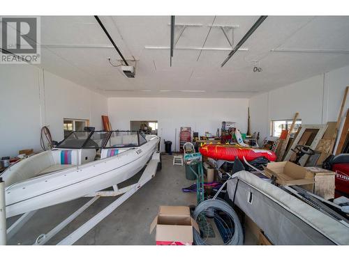 9617 Clearview  Road, Cranbrook, BC - Indoor Photo Showing Garage