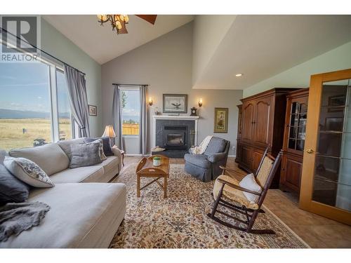 9617 Clearview  Road, Cranbrook, BC - Indoor Photo Showing Living Room With Fireplace