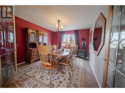 9617 Clearview  Road, Cranbrook, BC - Indoor Photo Showing Dining Room