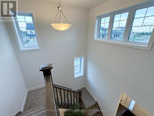 57 Silverleaf Path, St. Thomas, ON - Indoor Photo Showing Other Room